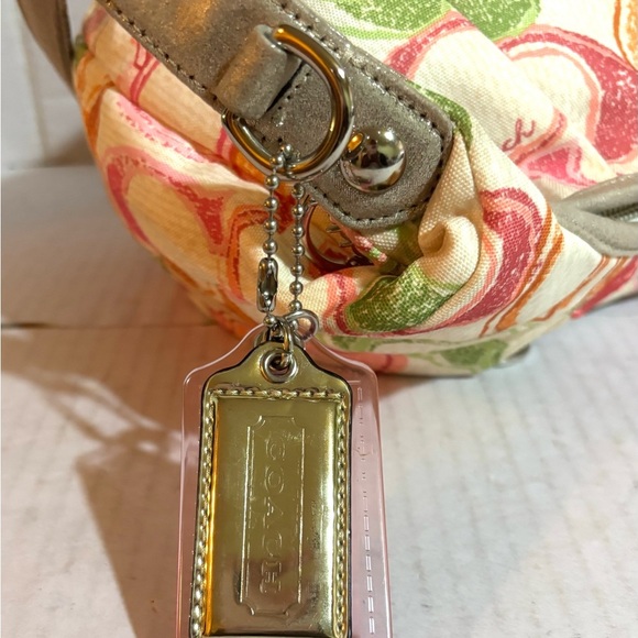 Coach vintage CC signature print canvas crossbody handbag - Picture 3 of 7